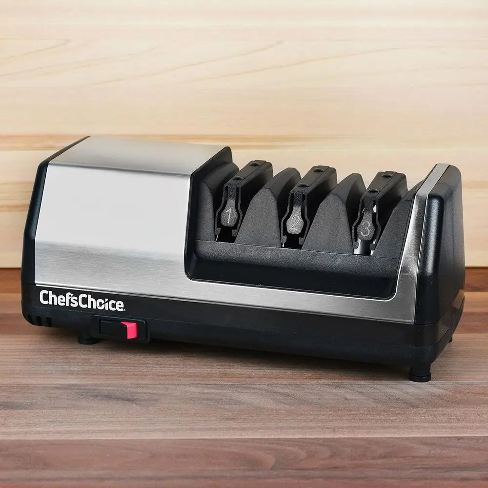 Chef'sChoice Model 151 Universal Electric Knife Sharpener