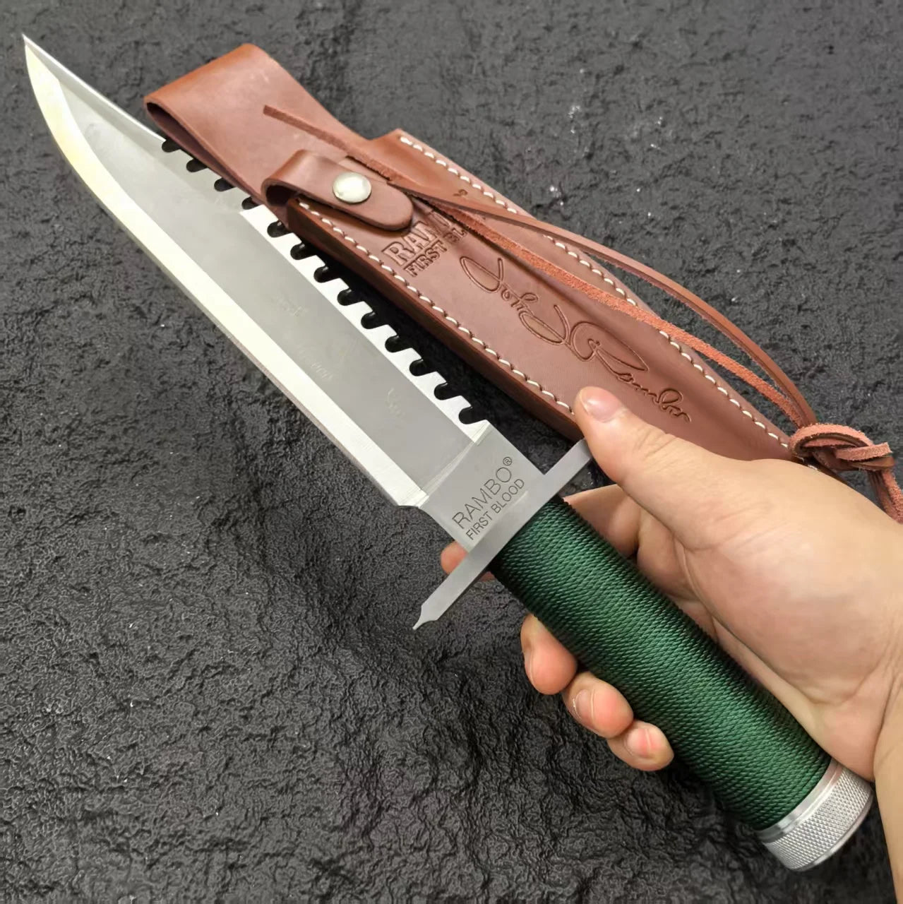 Gdekls Stainless Steel Fixed-Blade Outdoor Knife With Sheath